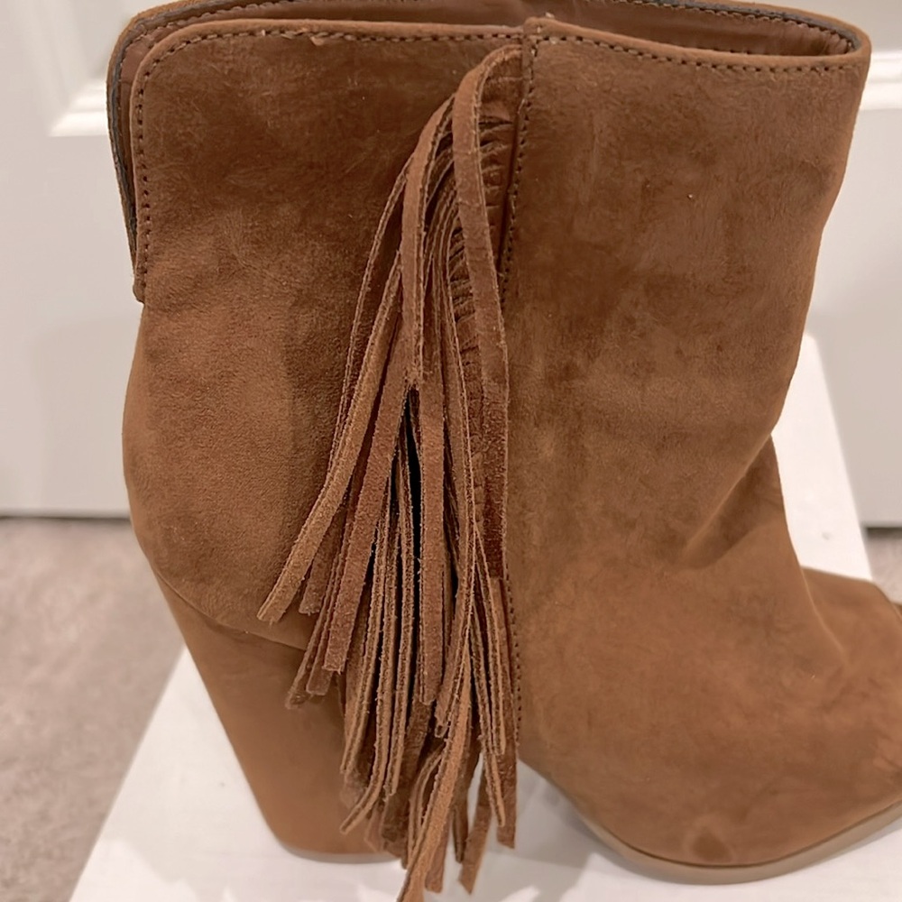 DV by Dolce Vita Lotus Style Fringe Booties - Picture 6 of 10